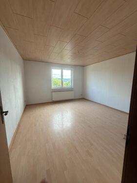 Foto - 3 Raum-Wohnung mit Kachelofen - 405,00 EUR Kaltmiete,