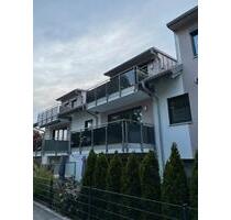 Lichtdurchflutete Wohnung in ruhiger Lage – Jengen (BJ 2021)