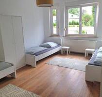 Helle 3-Zimmer-Wohnung mit Garten & Parkplatz in ruhiger Lage von - Bad Segeberg