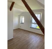 Dachgeschoßwohnung - 690,00&nbsp;EUR Kaltmiete, ca.&nbsp; 110,00&nbsp;m&sup2; in Bad Driburg (PLZ: 33014)