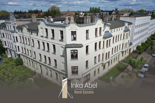 Foto - Stilvolle 3,5-Zimmer-Wohnung im gepflegten Altbau!