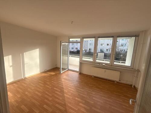 Foto - 2-Zi-Wohnung mit Südbalkon zur Miete - möbiliert