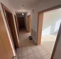 3 ZKB Wohnung in Ruhiger Lage zu vermieten. Ab 1.12.2025! - Saarbrücken West