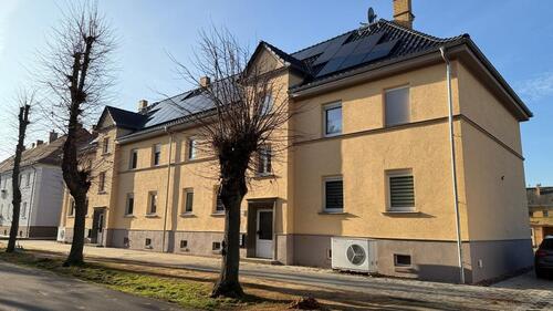 Foto - Moderne 6 Zimmer Wohnung 116m² FalkenebrgE mit Garten am Haus