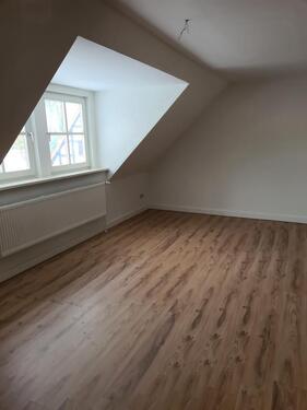 Foto - 2 ZKB Wohnung, frisch renoviert