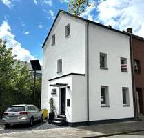 Stilvoll kernsaniertes Reihenendhaus mit Süd-Garten – bezugsferti - Viersen Boisheim