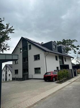 Foto - Exklusive Wohnung in Neubauqualität mit Terrasse & eigenem Garten