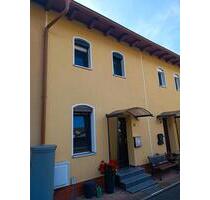Einfamilienreihenhaus - 99.000,00&nbsp;EUR Kaufpreis, ca.&nbsp; 74,00&nbsp;m&sup2; in Mittweida (PLZ: 09648)
