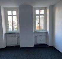 Kleine 2 ZKB in Hattenheim - 495,00&nbsp;EUR Kaltmiete, ca.&nbsp; 45,00&nbsp;m&sup2; in Eltville am Rhein (PLZ: 65347) Hattenheim