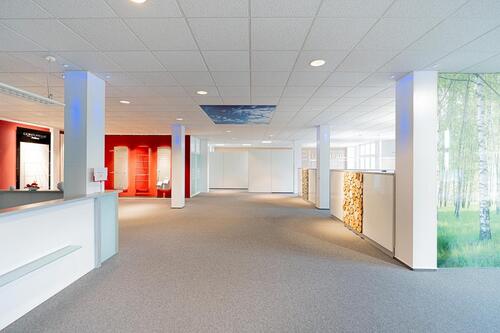 Foto - Perfekte Arbeitsatmosphäre für Sie im 1. Obergeschoss mit EBK. Grundrissgestaltung möglich.