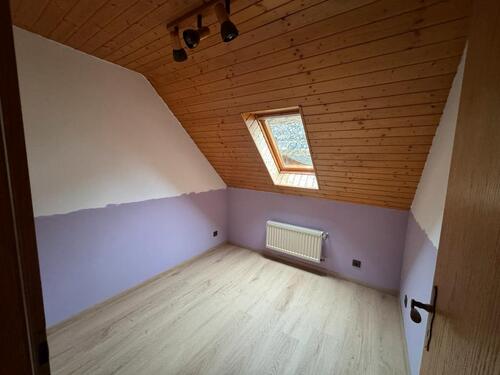 Foto - Etagenwohnung in Ettringen zur Miete