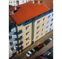 Frisch renovierte 2-Zimmer Wohnung mit Balkon in Mannheim-Rheinau