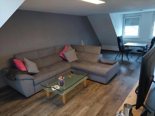 Foto - Sehr schöne Dachgeschosswohnung zu vermieten