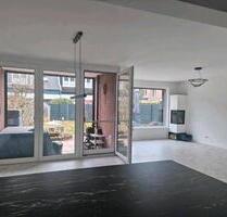 Reihenendhaus mit Garten und Carport - Wedel