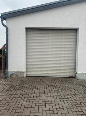 Foto - Lagerhalle zu vermieten - 900,00&nbsp;EUR Kaltmiete, ca.&nbsp; 3,00&nbsp;m&sup2;