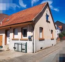 Kleines Einfamilienhaus zu verkaufen - Enkenbach-Alsenborn