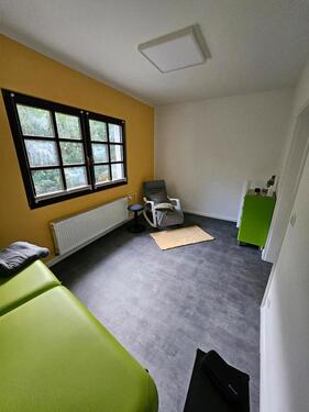 Foto - BüroPraxisräume - 100,00&nbsp;EUR Kaltmiete, ca.&nbsp; 36,00&nbsp;m&sup2;