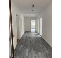 Moderne 4-Zi. Wohnung mit Balkon und Stellplatz in Uhingen