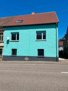 Foto - 1-2 Familienhaus mit großem Garten in Ommersheim