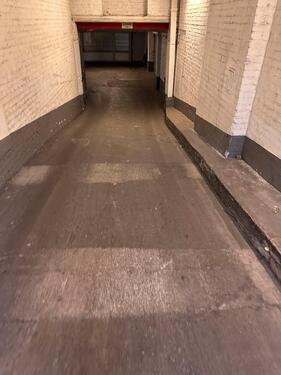 Foto - Tiefgaragenstellplatz Breitenbachplatz