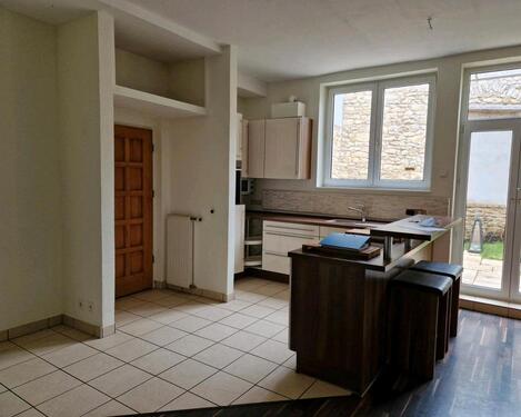 Foto - 3 Zimmer Etagenwohnung zur Miete in Stadecken-Elsheim