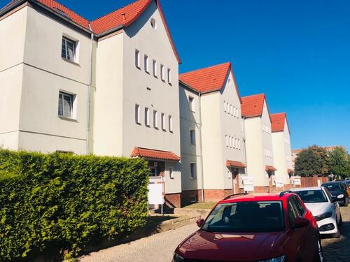 Foto - Sofort bezugsfähig - 3 Raum Wohnung ca. 36 qm, PKW-Stellplatz