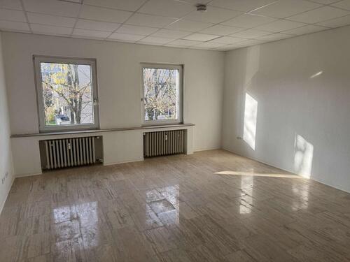 Foto - 4 Büroflächen ab sofort zu vermieten
