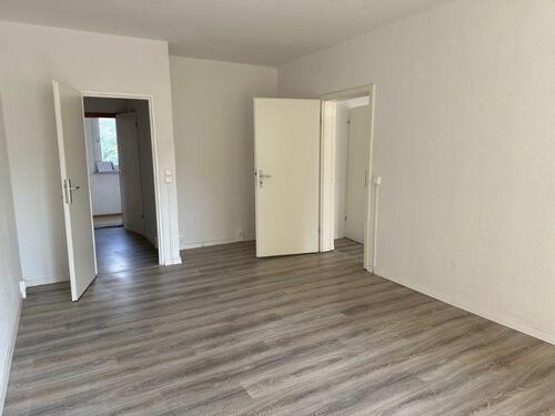 Foto - Umzugsbonus... 2 Monate kaltmietfrei!! Großzügige 2 Raumwohnung im 1. OG mit Dusche + Balkon