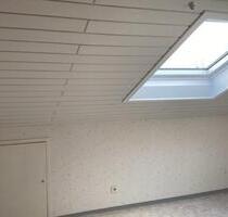 Vermiete schöne DG-Wohnung mit Blick ins Grüne - Abtsgmünd