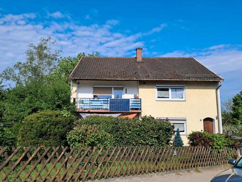 Foto - in 85276 Pfaffenhofen: Freistehendes 2-Fam.haus mit 593 qm Grund
