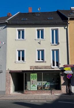 Foto - Mehrfamilienhaus mit Gewerbeeinheit in zentraler Lage Selb