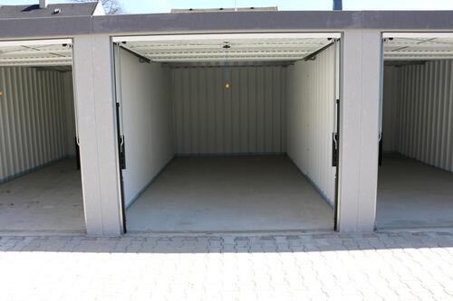 Foto - *NEU* Großräumige Neubaugarage inkl. Strom und Licht in Gotha zu vermieten