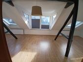 Foto - schöne 2 Zimmer Wohnung im DG - 650,00&nbsp;EUR Kaltmiete, ca.&nbsp; 75,00&nbsp;m&sup2;