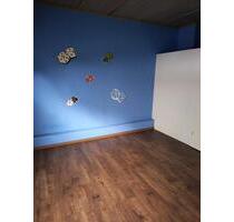 Raum für Imbiss an gut befahrener Straße in Grafenau zu vermieten