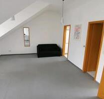 Frankfurt, Nähe MainS-Bhf, ruhiges Dachstudio mit EBK - Frankfurt am Main West