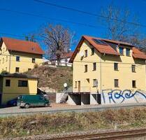 Garage offen, Nähe Jena Zentrum