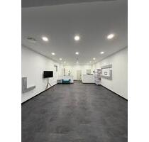 Modernes LadenlokalBüro in Top-Lage zu übernehmen - Bedburg