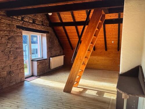 Foto - Große 4 ZKB Dachgeschosswohnung