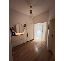 4 Zimmer mit Balkon und Stellplatz in Hagen Hohenlimburg Elsey 4 Zimmer mit Balkon und Stellplatz in Hagen Hohenlimburg Elsey