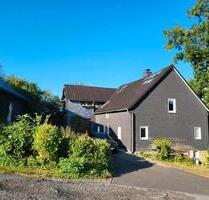 Haus mit großem Garten - 150.000,00&nbsp;EUR Kaufpreis, ca.&nbsp; 108,00&nbsp;m&sup2; in Bad Berleburg (PLZ: 57319)