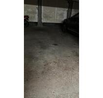 Garagenstellplatz - Halstenbek - 80,00 EUR Miete, in Halstenbek (PLZ: 25469)