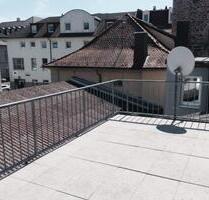 Schicke Dachterrassenwohnung mit Einbauküche, Fußgängerzone zu vermieten ab Febr. 2026 - Bad Kissingen