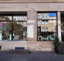 Gewerbefläche in Fürth – Laden, Studio, Büro oder Café möglich
