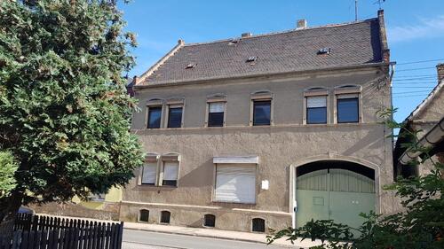 Foto - Zweiseitenhof Bad Lauchstädt mit Ackergrundstück