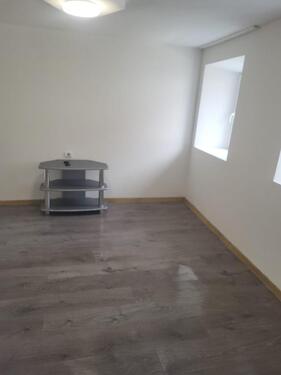 Foto - Drei Zimmer in gemeinsamer Wohnung in Mönchsdeggingen zu vermiete
