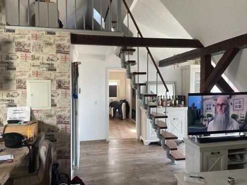 Foto - Gemütliche 2,5-Zimmer-Dachgeschosswohnung mit Balkon und Stellpla