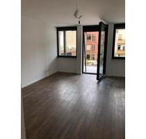 Helle 2-Zimmer-Wohnung mit großem Balkon & Top-Lage - Saarbrücken