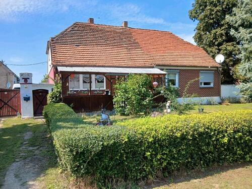 Foto - 7 Zimmer Doppelhaushälfte zum Kaufen in Bad Freienwalde (Oder)