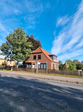 Foto - Haus zum Verkauf - 395.000,00 EUR Kaufpreis,