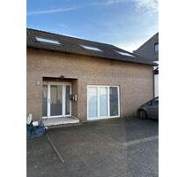 3 Zimmer Wohnung 90 qm in Hemelingen nähe Mercedes Rheinmetall - Bremen